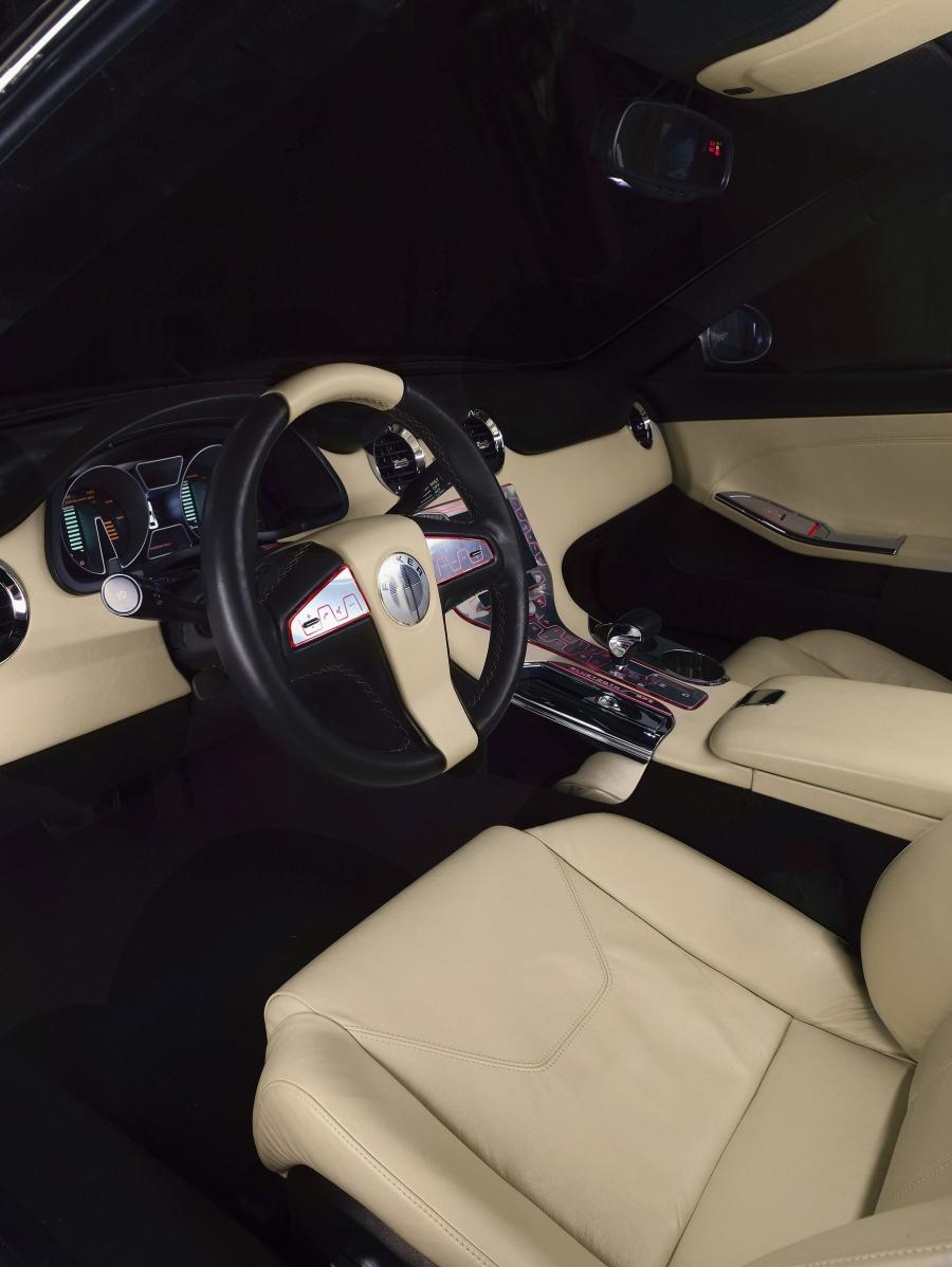 Интерьер Fisker Karma Concept 2008 года  (фото 13 из 17)
